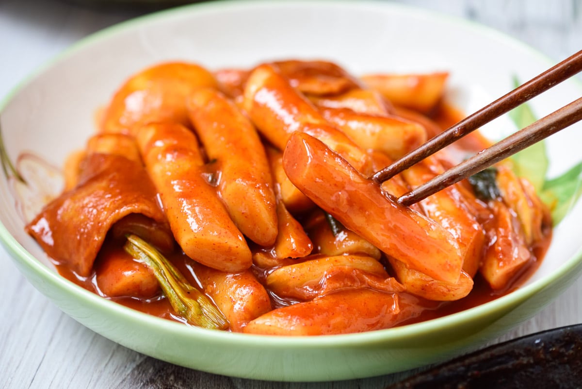 DSC4641 3 - Tteokbokki (Spicy Stir-fried Rice Cakes)