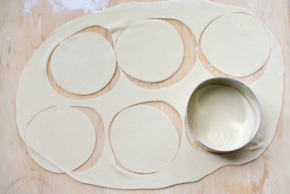 DSC7413 5 e1675548108845 - How to make dumpling wrappers