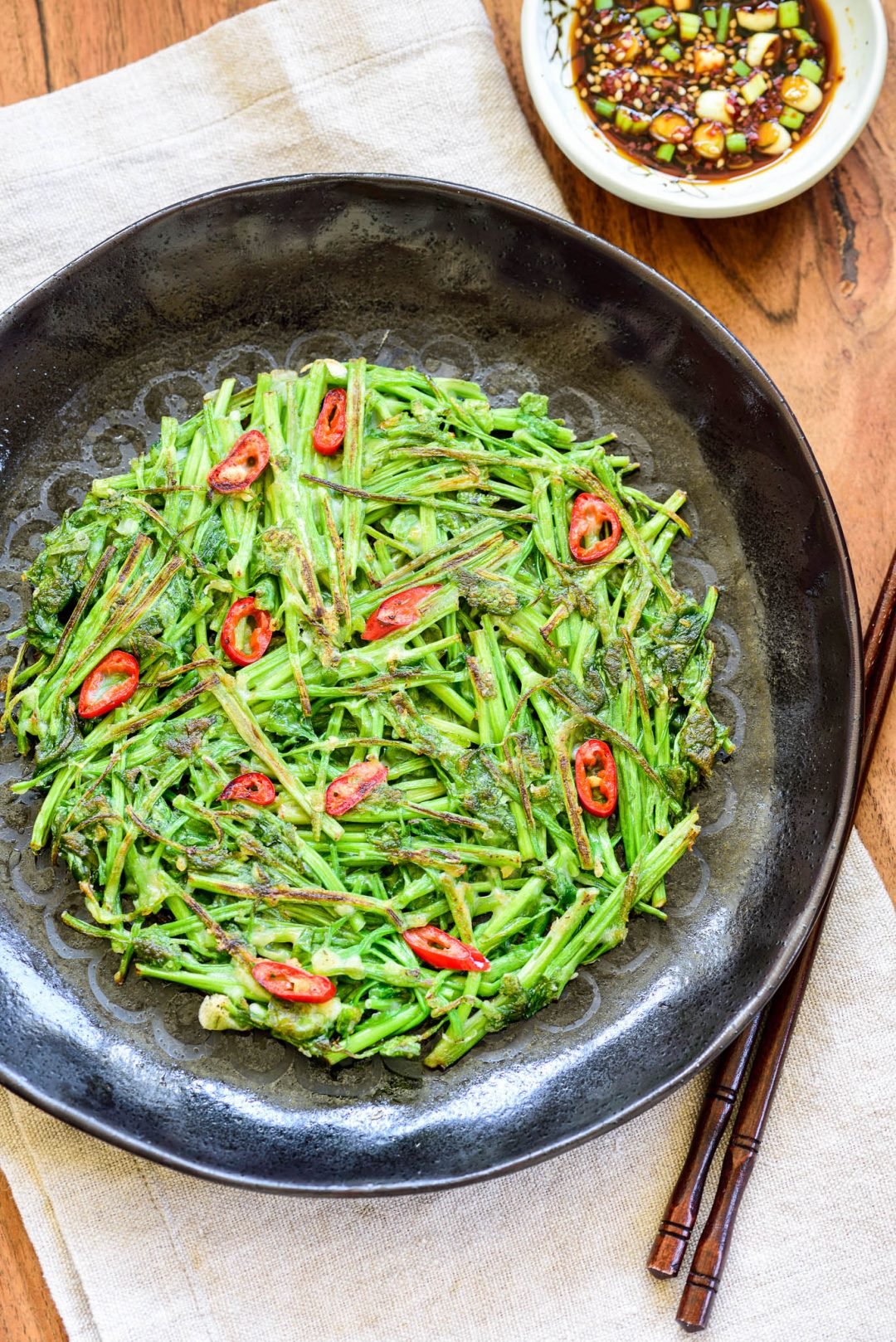 DSC8977 e1619203959148 - Minari Jeon (Water Dropwort Pancake)