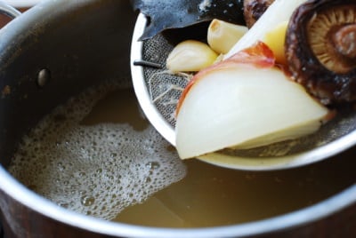 DSC 0092 e1508293484859 - Mu Doenjang Guk (Soybean Paste Radish Soup)