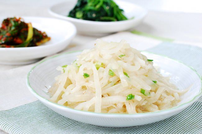 DSC 0278 e1471824790747 - 15 Vegetable Side Dishes (Banchan)