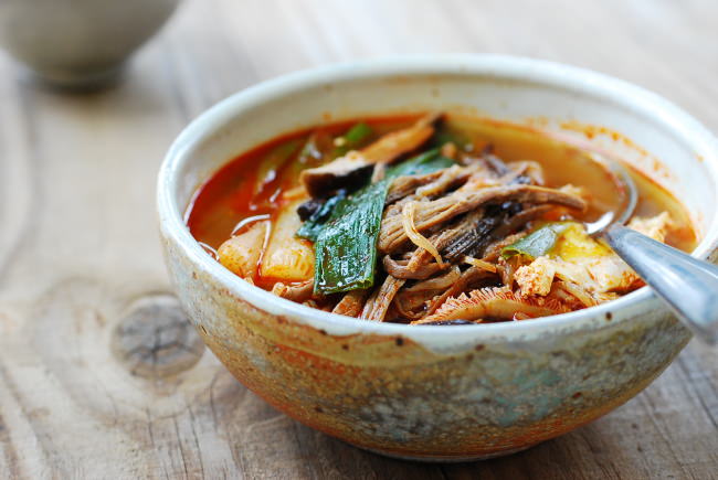 DSC 0408 e1419049362853 - Yukgaejang (Spicy Beef Soup with Vegetables)