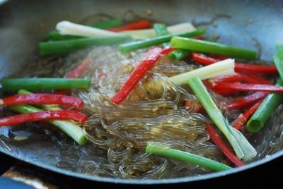 DSC 0414 e1476669512153 - Kongnamul Japchae (Soybean Sprout Japchae)