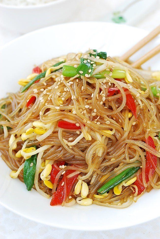 DSC 0469 e1476671398862 - Kongnamul Japchae (Soybean Sprout Japchae)