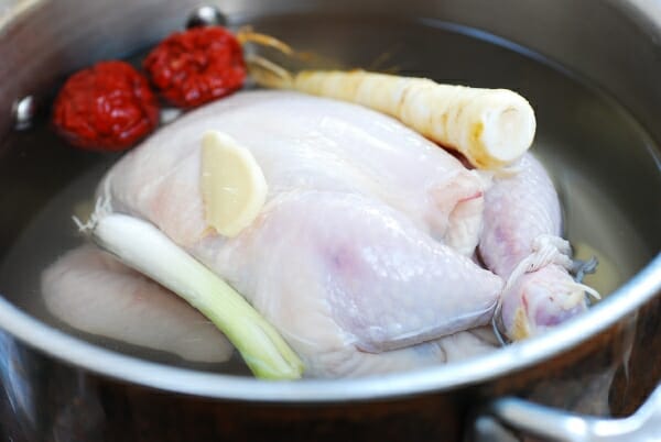 DSC 0562 600x402 - Samgyetang (Ginseng Chicken Soup)