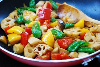 DSC 1845 e1490675421250 - Stir-fried Lotus Root with Peppers and Mushrooms