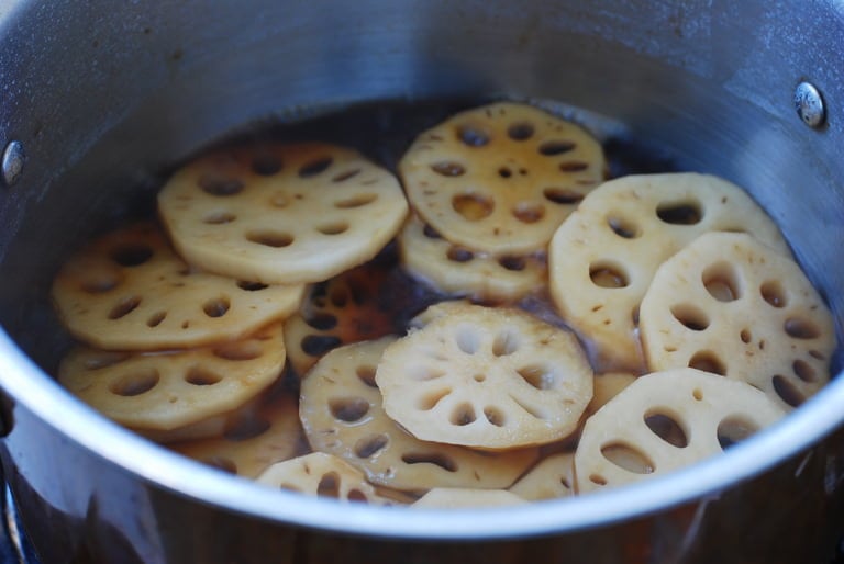 DSC 1869 768x514 - Yeongeun jorim (Sweet Soy Braised Lotus Roots)