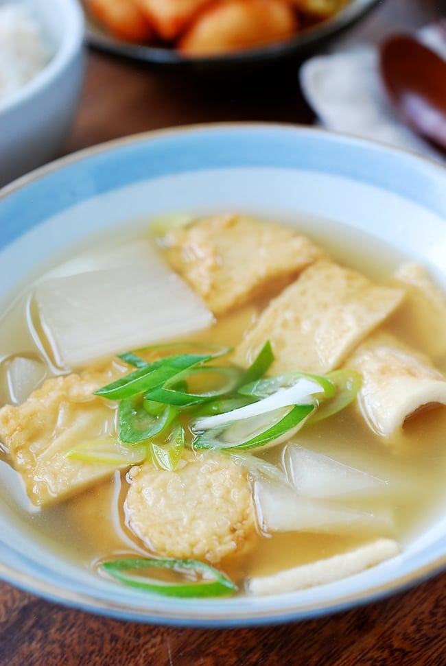 DSC 2773 1 e1517244344968 - Eomuk Guk (Fish Cake Soup)