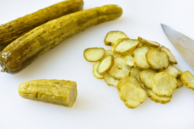 DSC 5146 640x427 - Oiji Muchim (Spicy Seasoned Cucumber Pickles)